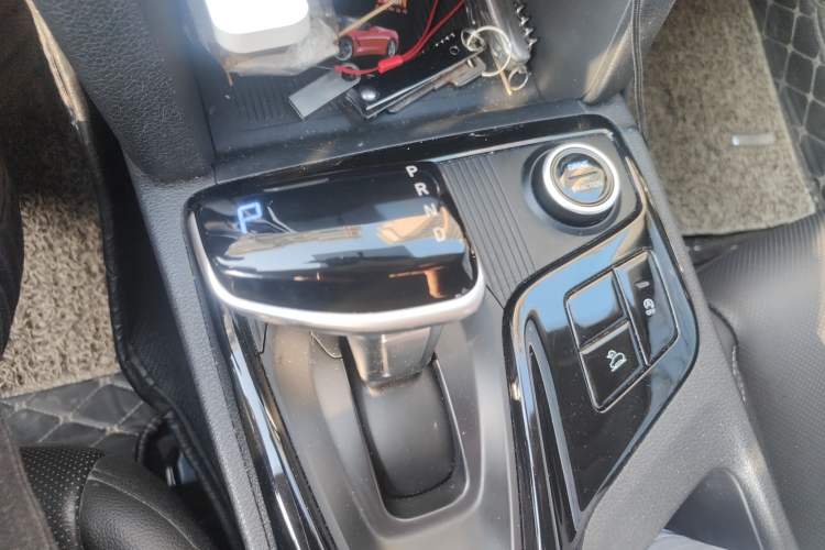 Used Hyundai ix35 2021 2.0L Automatic 2WD GLS Leading Edition Gear Lever