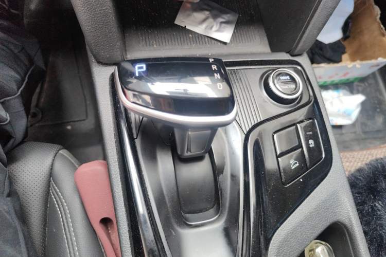 Used Hyundai ix35 2021 2.0L Automatic 2WD GLS Leading Edition Gear Lever
