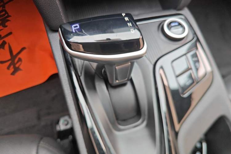 Used Hyundai ix35 2021 2.0L Automatic 2WD GLS Leading Edition Gear Lever