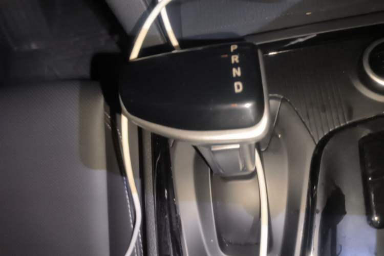 Used Hyundai ix35 2021 240TGDi DCT Two-Wheel-Drive GLS Leading Edition Gear Lever