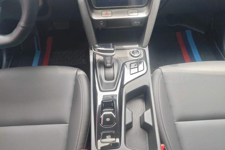 Used Hyundai ix35 2021 2.0L Automatic 2WD GLS Leading Edition Gear Lever