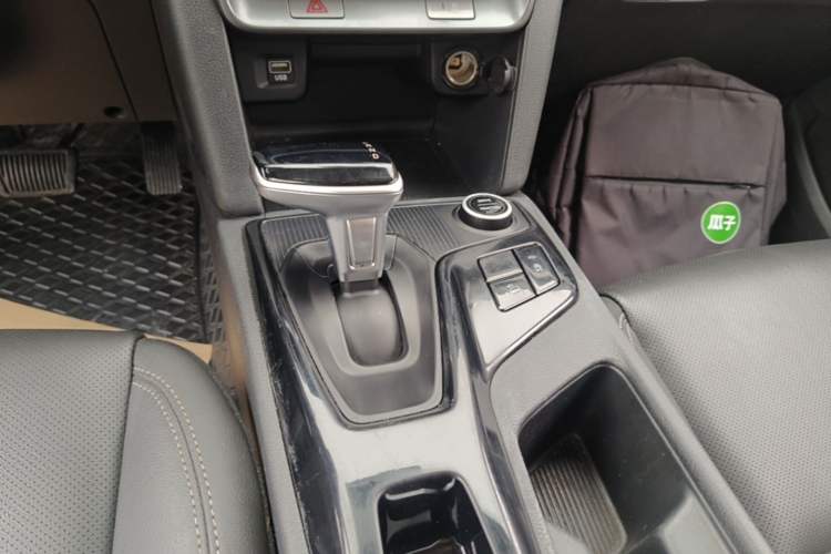 Used Hyundai ix35 2021 240TGDi DCT Two-Wheel-Drive GLS Leading Edition Gear Lever
