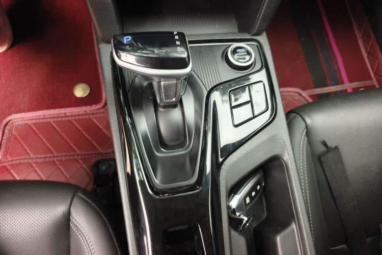 Used Hyundai ix35 2021 2.0L Automatic 2WD GLS Leading Edition Gear Lever