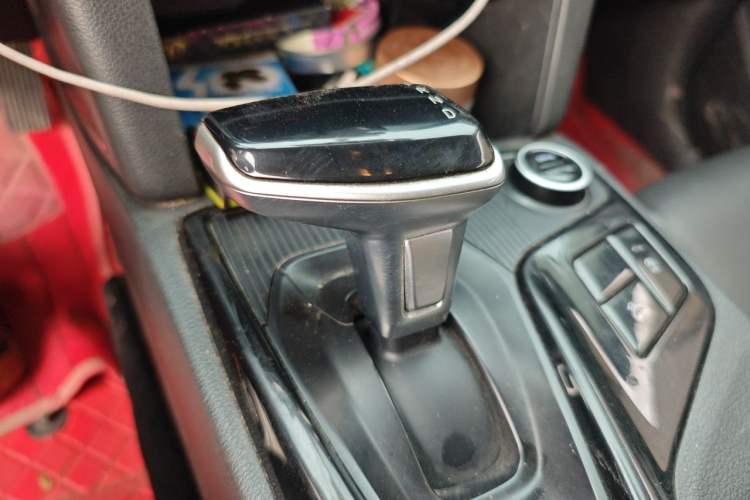 Used Hyundai ix35 2021 2.0L Automatic 2WD GLS Leading Edition Gear Lever