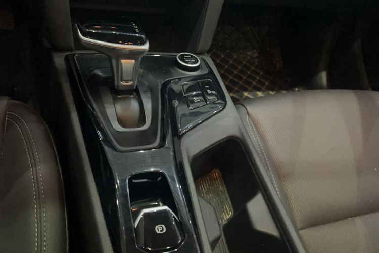 Used Hyundai ix35 2021 240TGDi DCT Two-Wheel-Drive GLS Leading Edition Gear Lever