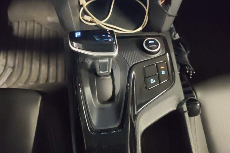 Used Hyundai ix35 2021 2.0L Automatic 2WD GLS Leading Edition Gear Lever