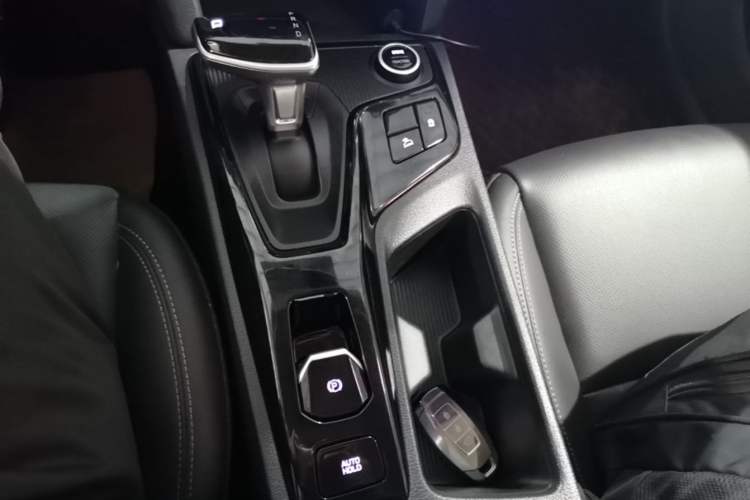 Used Hyundai ix35 2021 2.0L Automatic 2WD GLS Leading Edition Gear Lever