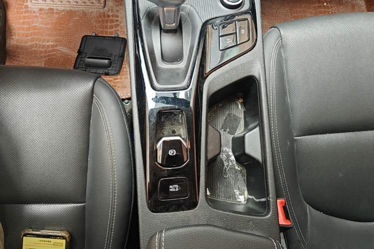 Used Hyundai ix35 2021 2.0L Automatic 2WD GLS Leading Edition Gear Lever