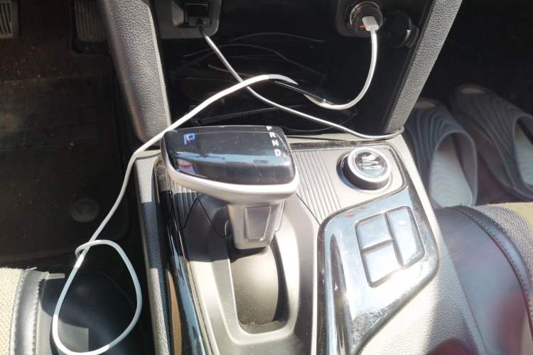 Used Hyundai ix35 2021 2.0L Automatic 2WD GLS Leading Edition Gear Lever