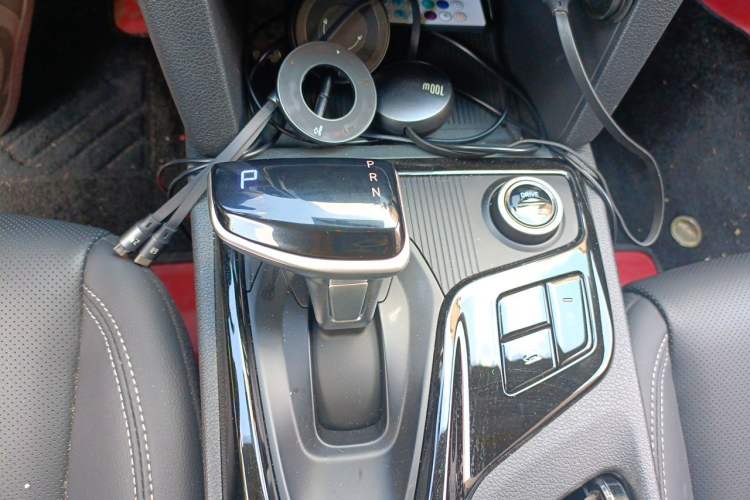 Used Hyundai ix35 2021 2.0L Automatic 2WD GLS Leading Edition Gear Lever