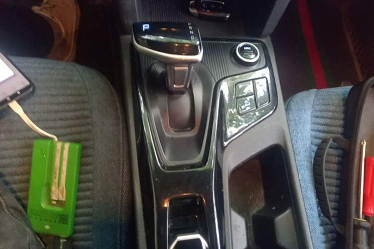 Used Hyundai ix35 2021 240TGDi DCT Two-Wheel-Drive GLS Leading Edition Gear Lever