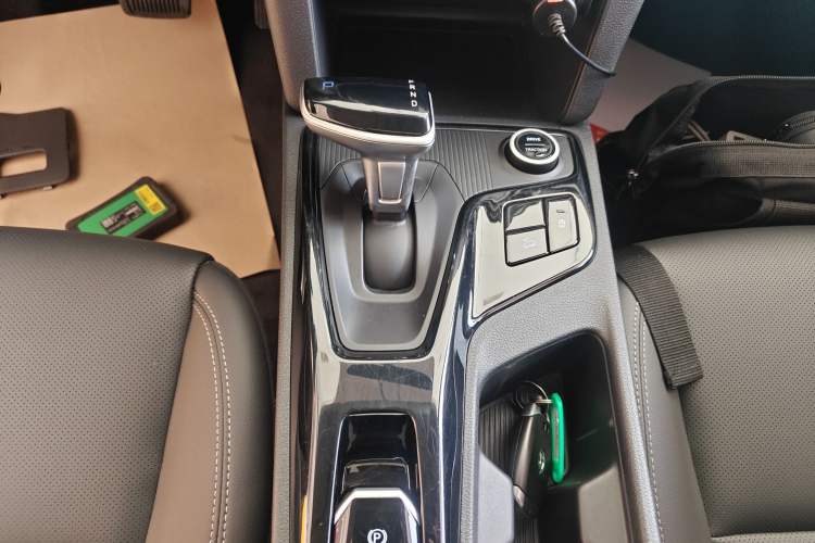 Used Hyundai ix35 2021 2.0L Automatic 2WD GLS Leading Edition Gear Lever