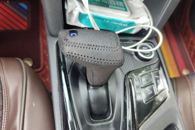 Used Hyundai ix35 2021 240TGDi DCT Two-Wheel-Drive GLS Leading Edition Gear Lever