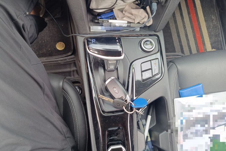 Used Hyundai ix35 2021 2.0L Automatic 2WD GLS Leading Edition Gear Lever