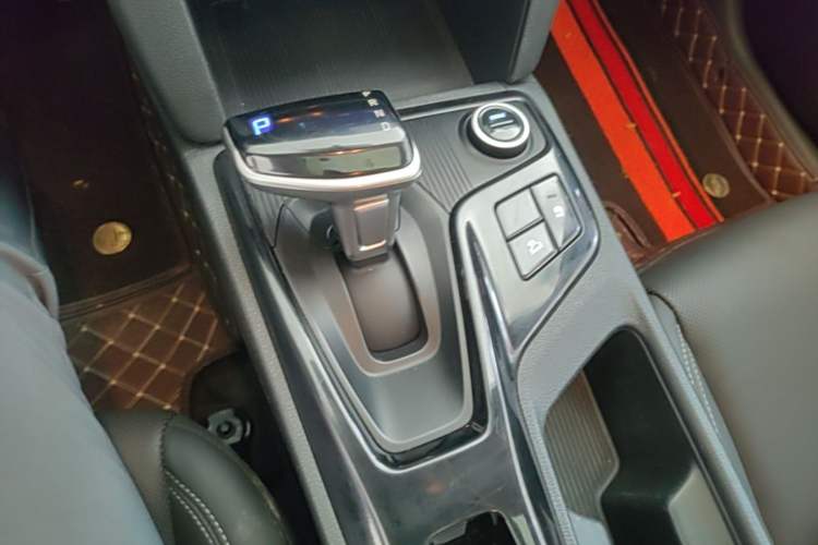 Used Hyundai ix35 2021 2.0L Automatic 2WD GLS Leading Edition Gear Lever