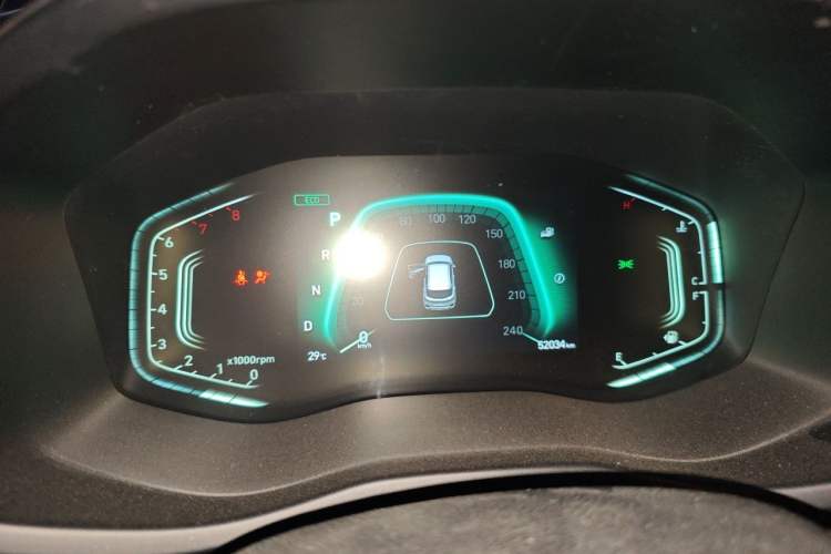Used Hyundai ix35 2021 2.0L Automatic 2WD GLS Leading Edition Instrument Cluster