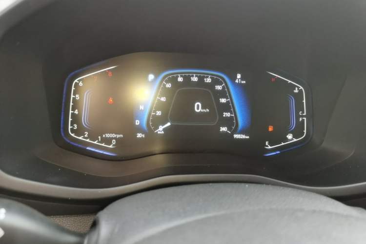Used Hyundai ix35 2021 2.0L Automatic 2WD GLS Leading Edition Instrument Cluster