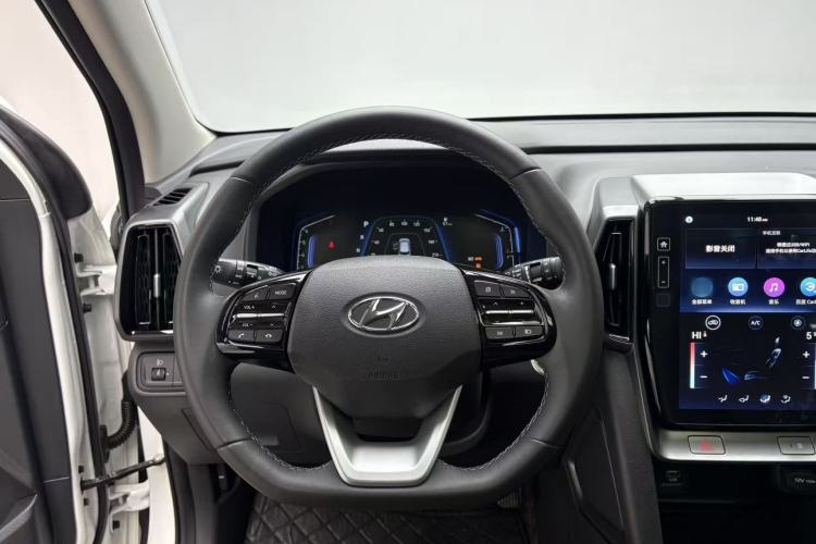 Used Hyundai ix35 2021 2.0L Automatic 2WD GLS Leading Edition Interior 1