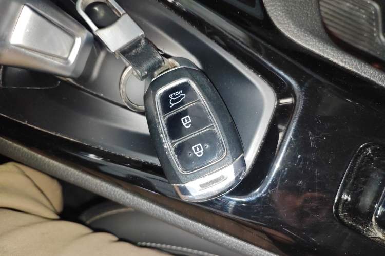 Used Hyundai ix35 2021 2.0L Automatic 2WD GLS Leading Edition Interior 1