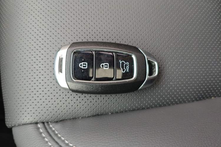 Used Hyundai ix35 2021 2.0L Automatic 2WD GLS Leading Edition Interior 1