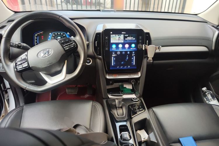 Used Hyundai ix35 2021 240TGDi DCT Two-Wheel-Drive GLS Leading Edition Interior 2