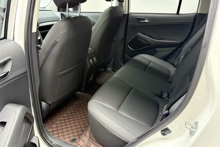 Used Hyundai ix35 2021 2.0L Automatic 2WD GLS Leading Edition Interior 2