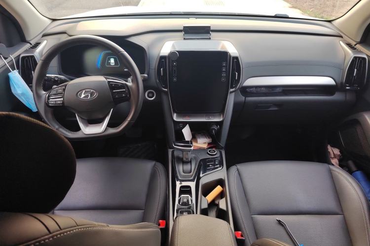 Used Hyundai ix35 2021 240TGDi DCT Two-Wheel-Drive GLS Leading Edition Interior 2