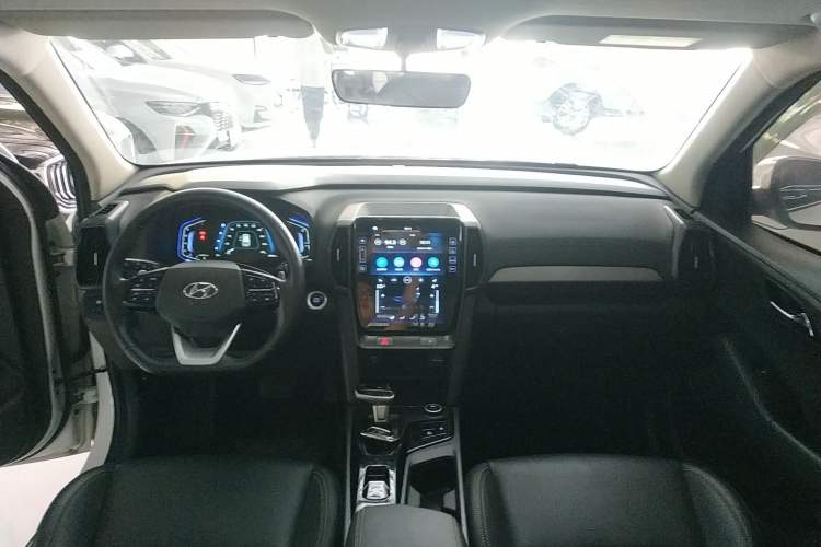 Used Hyundai ix35 2021 240TGDi DCT Two-Wheel-Drive GLS Leading Edition Interior 2