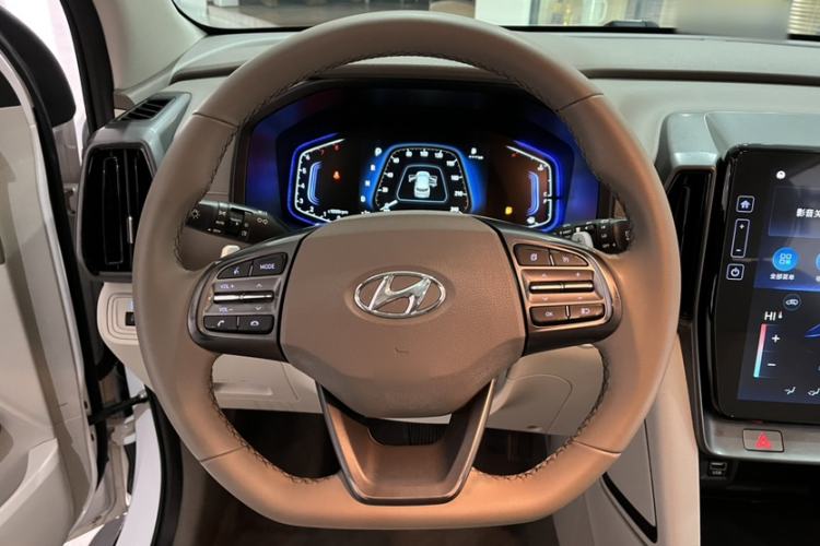 Used Hyundai ix35 2021 240TGDi DCT Two-Wheel-Drive GLS Leading Edition Interior 2