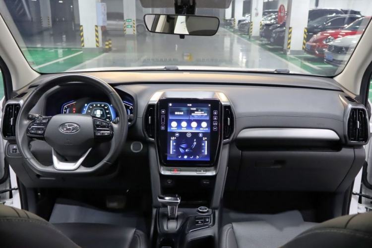 Used Hyundai ix35 2021 2.0L Automatic 2WD GLS Leading Edition Interior 2