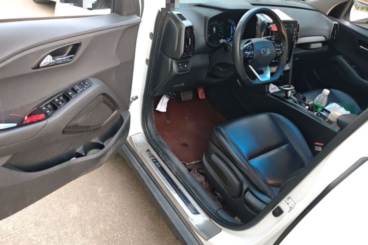 Used Hyundai ix35 2021 2.0L Automatic 2WD GLS Leading Edition Interior 3