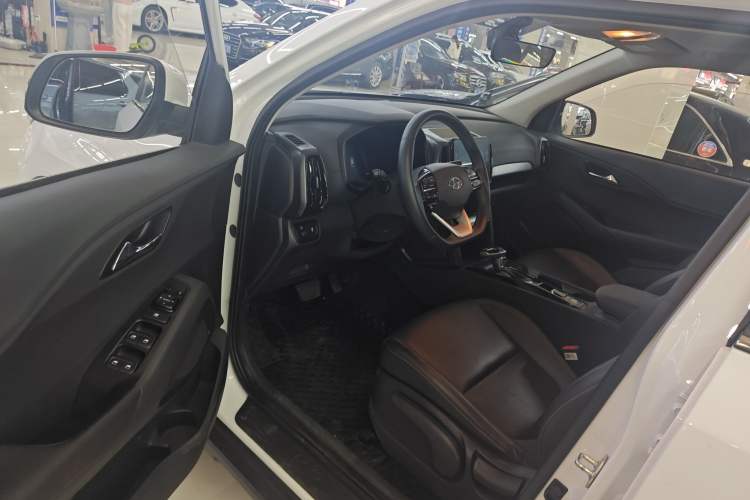 Used Hyundai ix35 2021 240TGDi DCT Two-Wheel-Drive GLS Leading Edition Interior 3