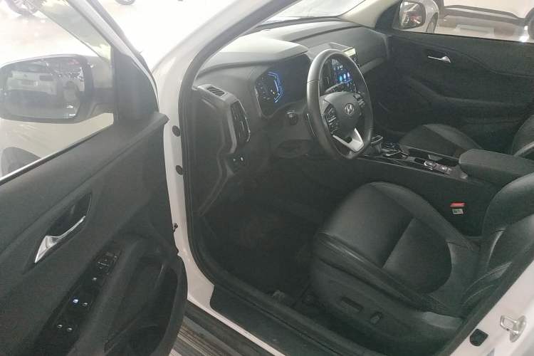 Used Hyundai ix35 2021 240TGDi DCT Two-Wheel-Drive GLS Leading Edition Interior 3