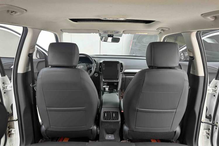 Used Hyundai ix35 2021 2.0L Automatic 2WD GLS Leading Edition Interior 8