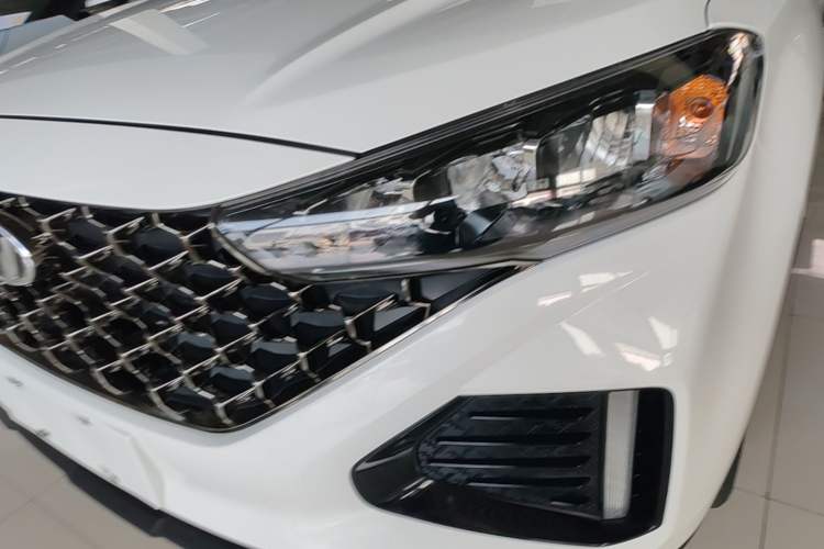 Used Hyundai ix35 2021 2.0L Automatic 2WD GLS Leading Edition Left Front Headlight