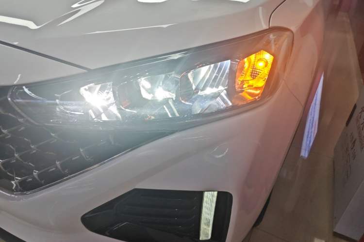 Used Hyundai ix35 2021 2.0L Automatic 2WD GLS Leading Edition Left Front Headlight