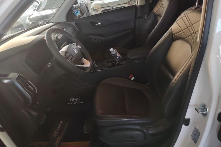 Used Hyundai ix35 2021 2.0L Automatic 2WD GLS Leading Edition Left Front Seat