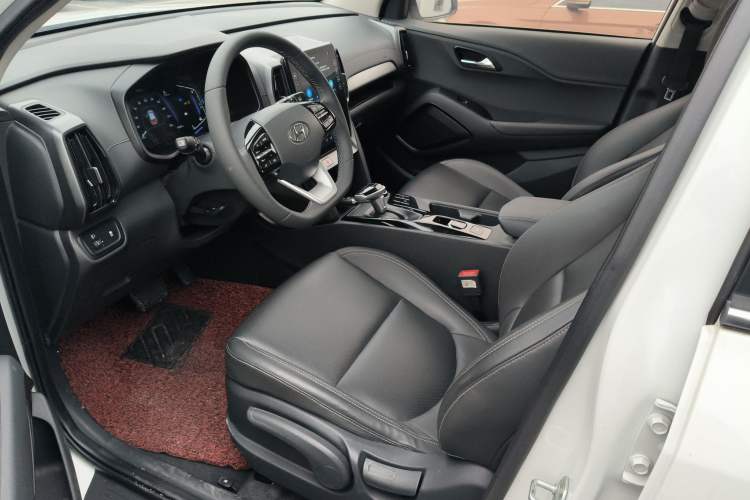 Used Hyundai ix35 2021 2.0L Automatic 2WD GLS Leading Edition Left Front Seat