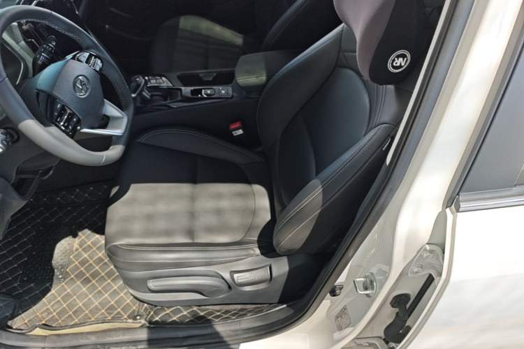 Used Hyundai ix35 2021 2.0L Automatic 2WD GLS Leading Edition Left Front Seat