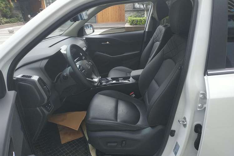 Used Hyundai ix35 2021 2.0L Automatic 2WD GLS Leading Edition Left Front Seat