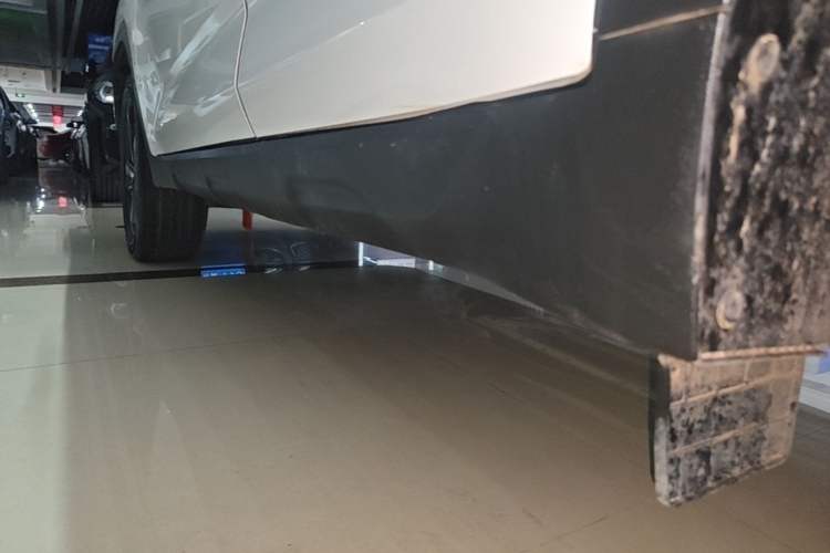 Used Hyundai ix35 2021 2.0L Automatic 2WD GLS Leading Edition Left Side Sill