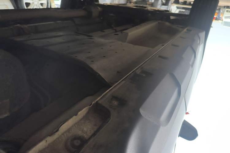 Used Hyundai ix35 2021 2.0L Automatic 2WD GLS Leading Edition Left Side Sill