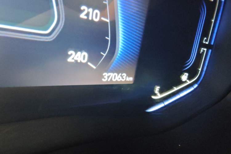 Used Hyundai ix35 2021 2.0L Automatic 2WD GLS Leading Edition Odometer Close Up