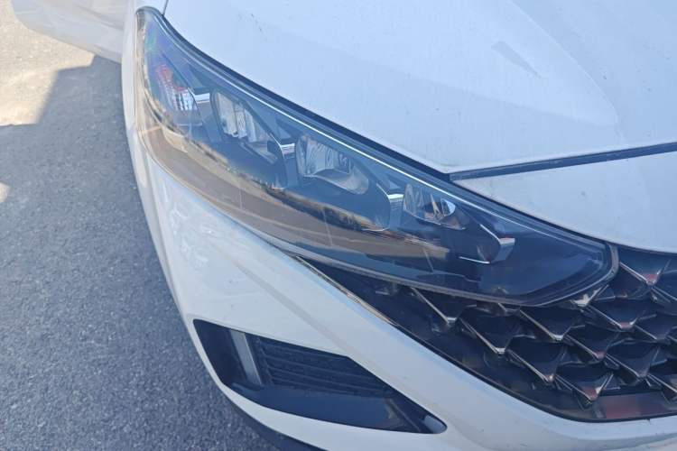 Used Hyundai ix35 2021 2.0L Automatic 2WD GLS Leading Edition Right Front Headlight