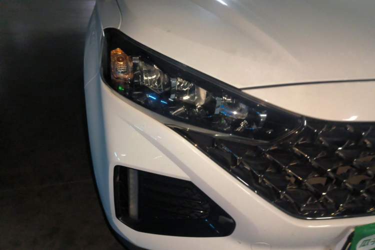 Used Hyundai ix35 2021 240TGDi DCT Two-Wheel-Drive GLS Leading Edition Right Front Headlight