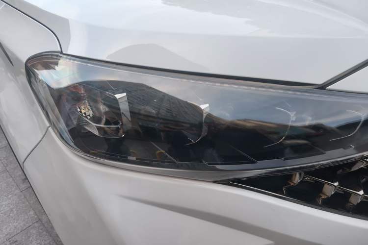 Used Hyundai ix35 2021 2.0L Automatic 2WD GLS Leading Edition Right Front Headlight