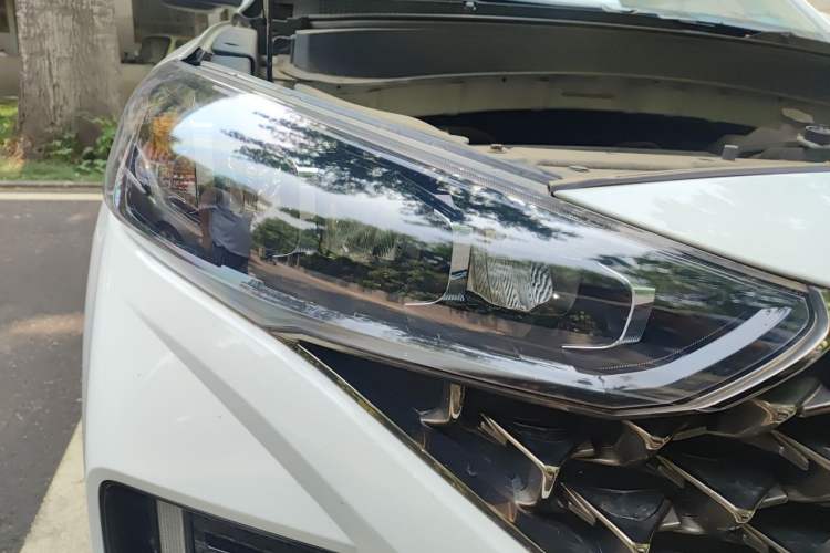 Used Hyundai ix35 2021 2.0L Automatic 2WD GLS Leading Edition Right Front Headlight
