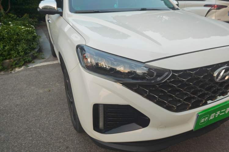 Used Hyundai ix35 2021 2.0L Automatic 2WD GLS Leading Edition Right Front Headlight