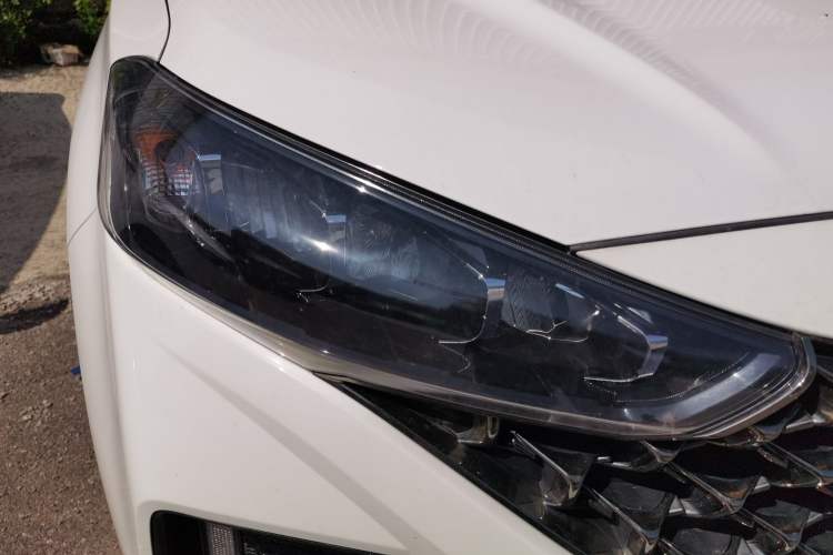 Used Hyundai ix35 2021 2.0L Automatic 2WD GLS Leading Edition Right Front Headlight