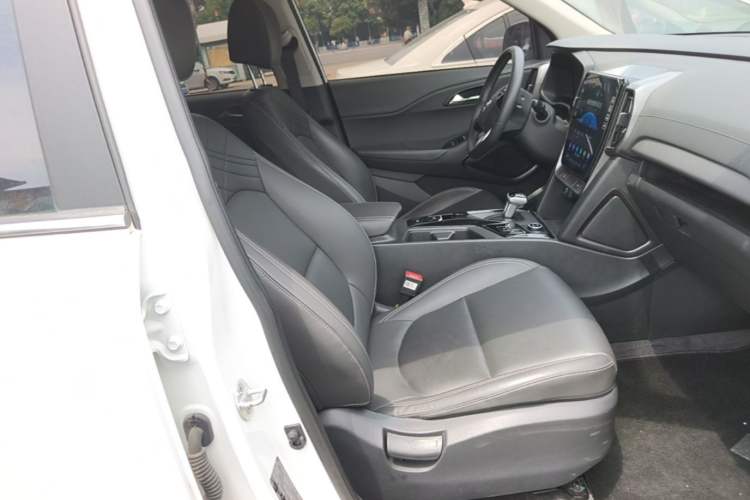 Used Hyundai ix35 2021 2.0L Automatic 2WD GLS Leading Edition Right Front Seat